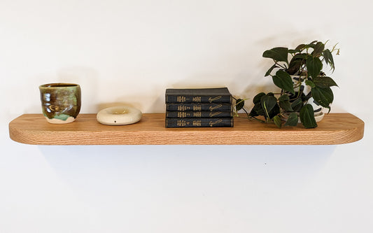 The Pros and Cons of Oak Floating Shelves for Your Home or Office