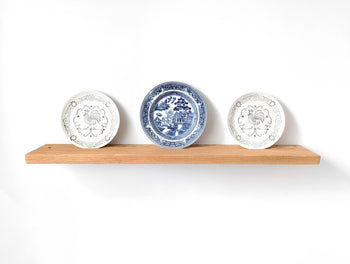 Plate Display Shelf in Oak